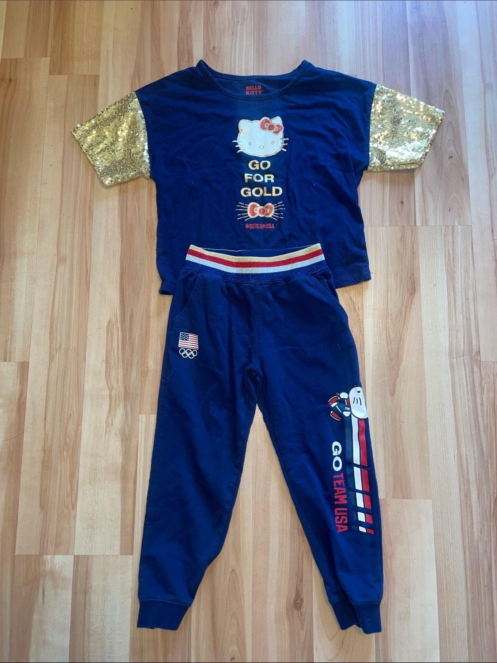 Hello Kitty x team USA outfit size large 10/12
